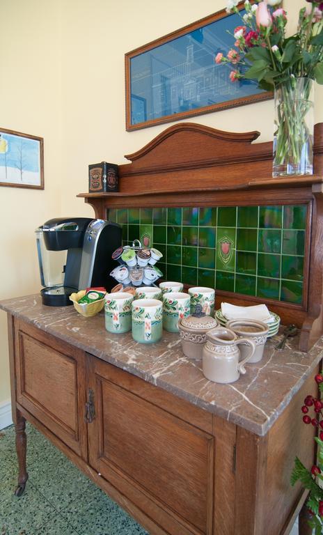 Greene Gables Inn White Hall Dış mekan fotoğraf
